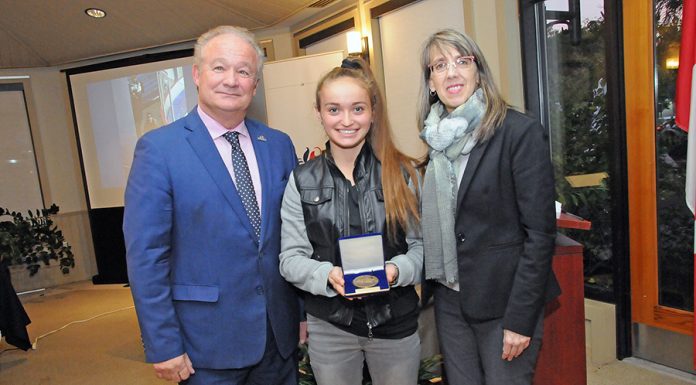 Local teen honoured by town for her bravery Local teen honoured by town for her bravery