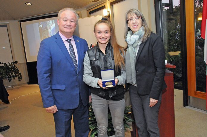 Local teen honoured by town for her bravery Local teen honoured by town for her bravery
