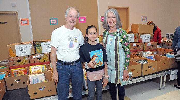Devoted readers flock to annual Lion’s Club Book Fair Devoted readers flock to annual Lion’s Club Book Fair