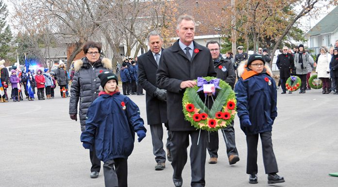 Deux-Montagnes honours veterans on Remembrance Day Deux-Montagnes honours veterans on Remembrance Day