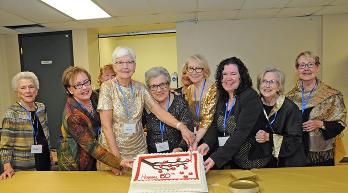 Rosemère Volunteer Services marks Gift Shop’s 50th year Rosemère Volunteer Services marks Gift Shop’s 50th year