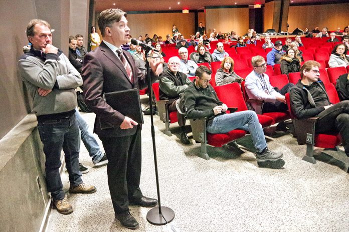 North Shore flood victims vent frustrations at consultation North Shore flood victims vent frustrations at consultation