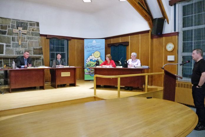 Deux-Montagnes officials ‘powerless’ after REM tree clearcut