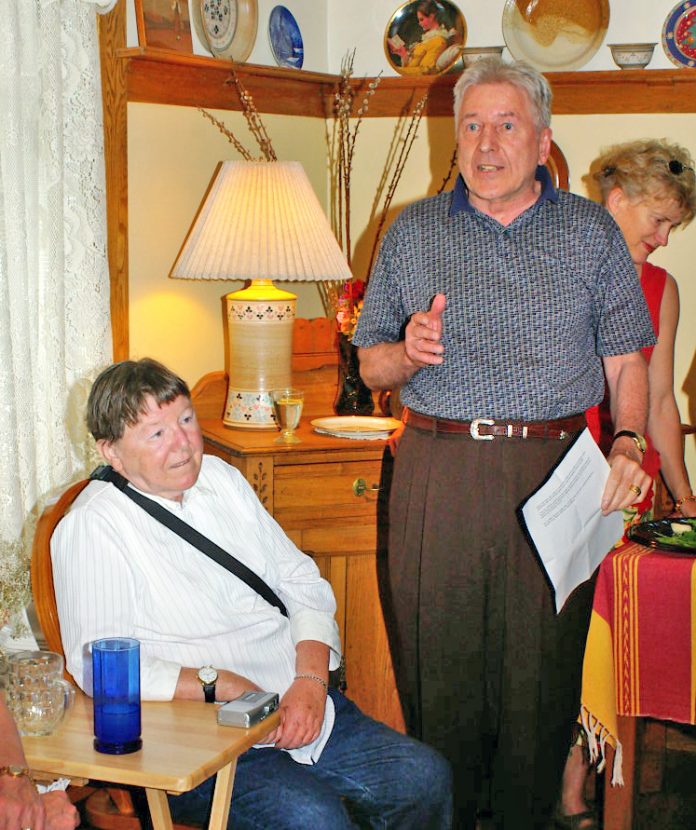 Columnist and Anglo-rights firebrand William Johnson dies at 88