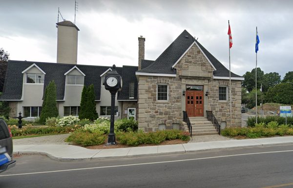 Deux-Montagnes reopens!
