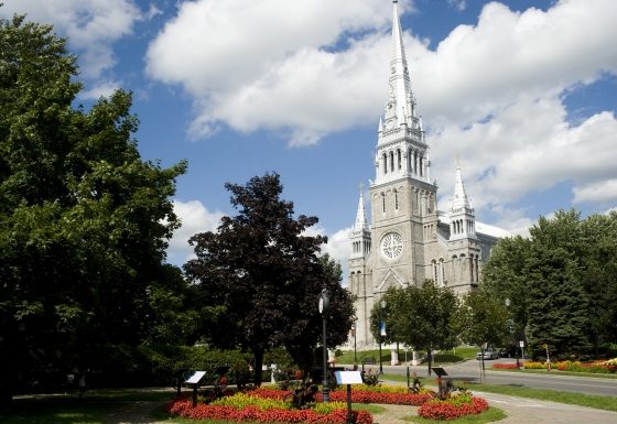 Sainte-Thérèse buys back the land adjacent to the Cabaret BMO Sainte-Thérèse