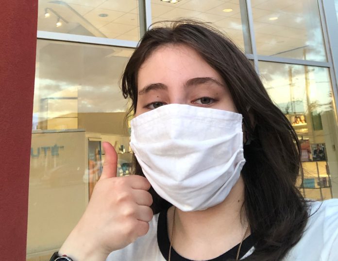 You must wear a mask: customers following directives
