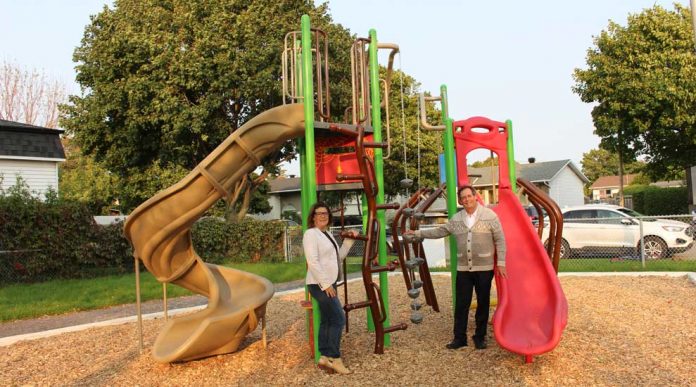 New play module for Paquette Park in Saint-Eustache
