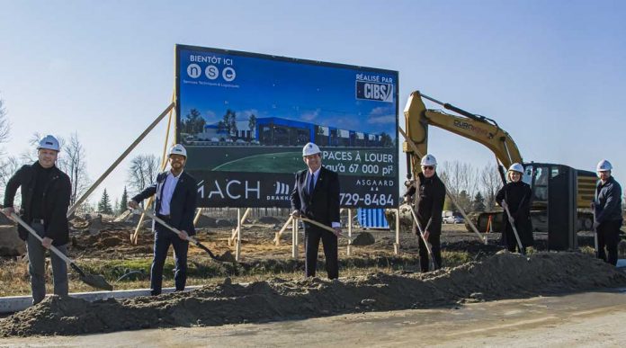 Construction of a 200,000 square foot building in Saint-Eustache