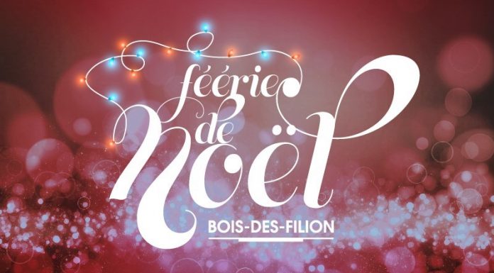 Christmas magic In Bois-Des-Filion projected on Saint-Maurice Church