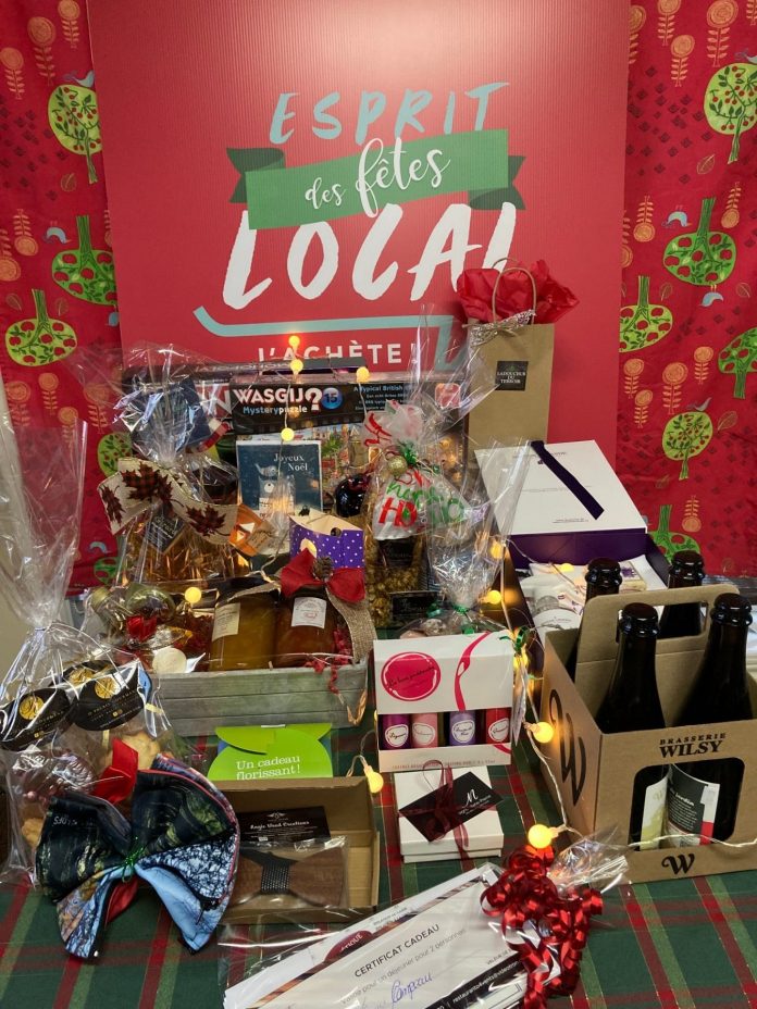 Local holiday spirit, I buy!
