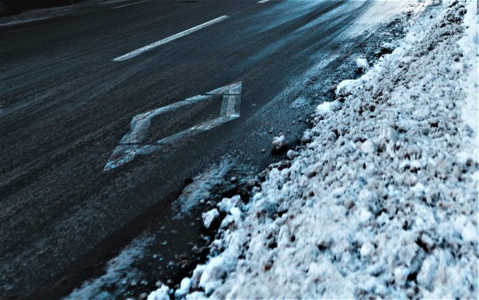 In Sainte-Thérèse, pushing your snow in the street is forbidden