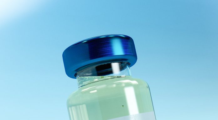 90 % of long-term care residents agreed to receive the initial dose