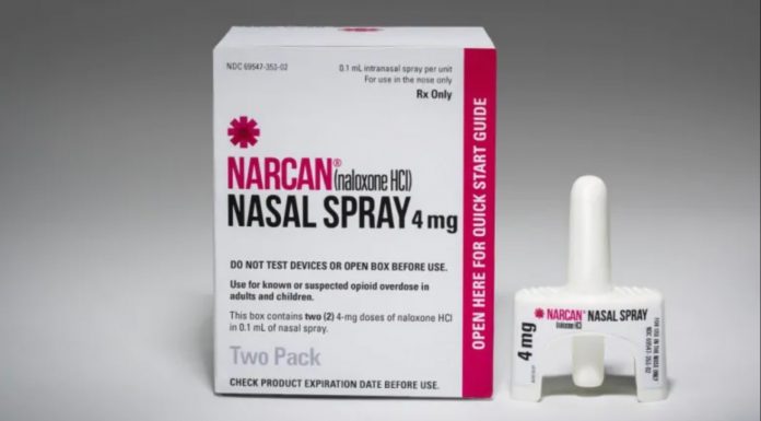 Free access to naloxone for municipal police services