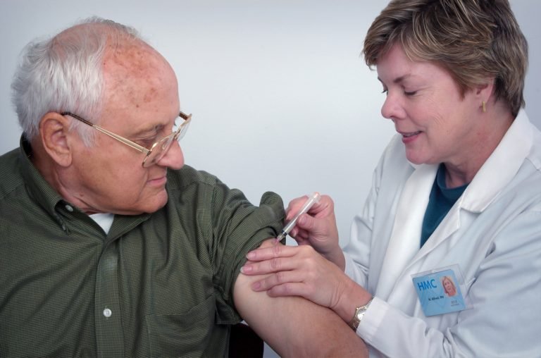 Vaccinations begin for residents in long-term care facilities (CHSLD) in the Laurentians