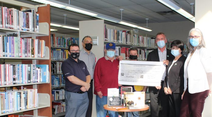 Library receives a grant from the Deux-Montagnes Lion’s Club