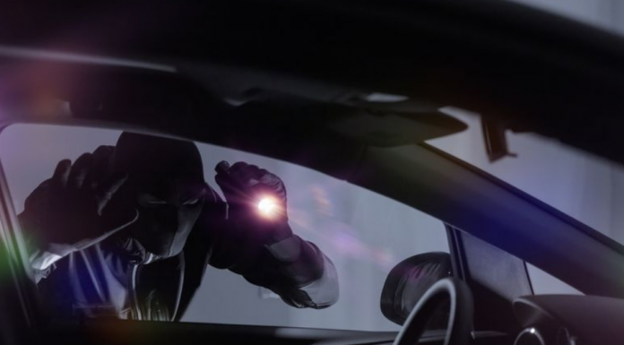 Search of a stolen car warehouse in Boisbriand