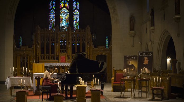 Piano by candlelight in Ste-Thérèse