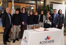 Six Athletes Sign Rosemère’s Golden Book