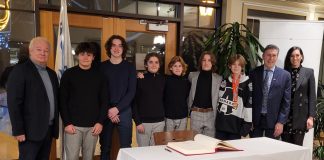 Six Athletes Sign Rosemère’s Golden Book