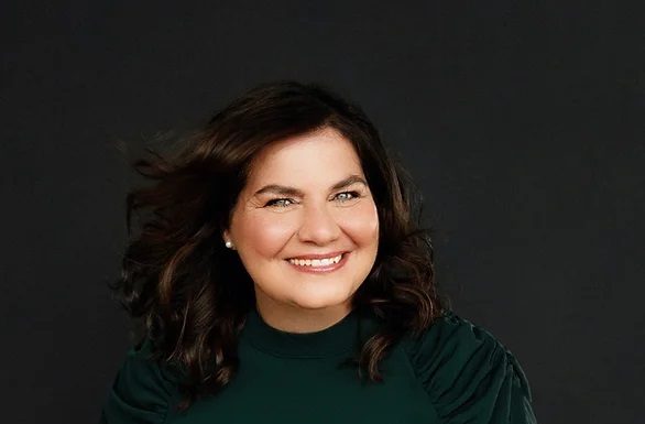 Sonia Daviault fights breast cancer with a camera