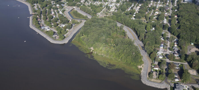 Sainte-Marthe-sur-le-Lac Secures Additional $8 Million for Dike Renovation