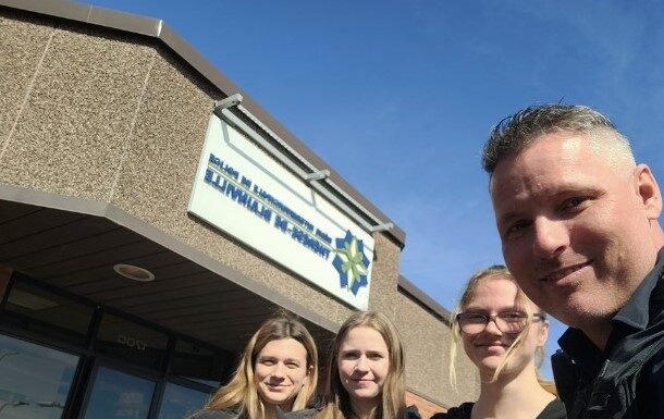 Bridging the Gap: Régie intermunicipale de police Thérèse-De Blainville’s Personal Orientation Program Enlightens Teens on Police Work