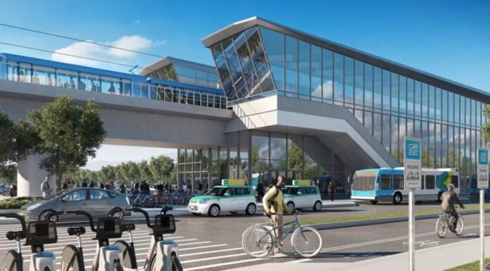 Anticipation and Concerns Surrounding the Deux-Montagnes REM Launch
