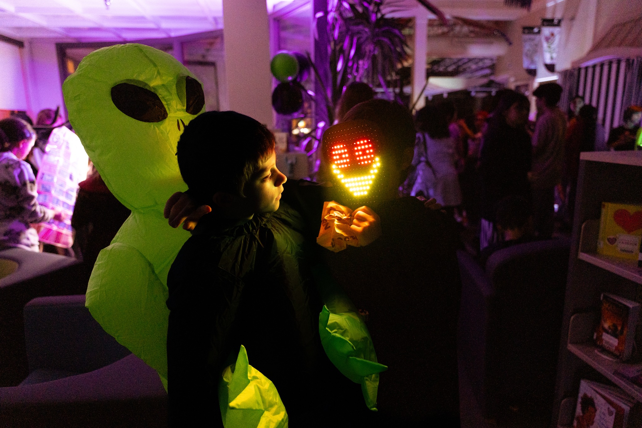 A Spooktacular Evening at the Town of Rosemere Library: Building Community through Youth Engagement